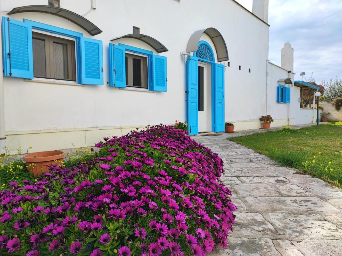 Villino Tronchetto Bianco Bed & Breakfast Мола ди Бари Екстериор снимка